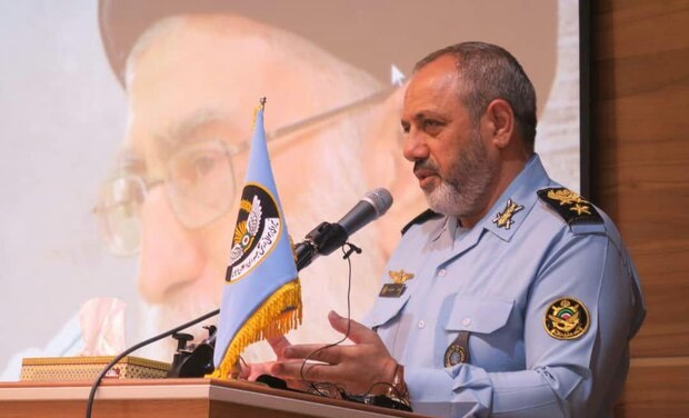 نیروی هوایی ارتش روند پیروزی انقلاب اسلامی را سرعت بخشید نیروی هوایی ارتش روند پیروزی انقلاب اسلامی را سرعت بخشید