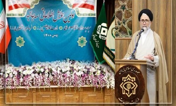 وزیر اطلاعات تأکید وزیر اطلاعات برتوسعه همکاری دستگاههای اطلاعاتی