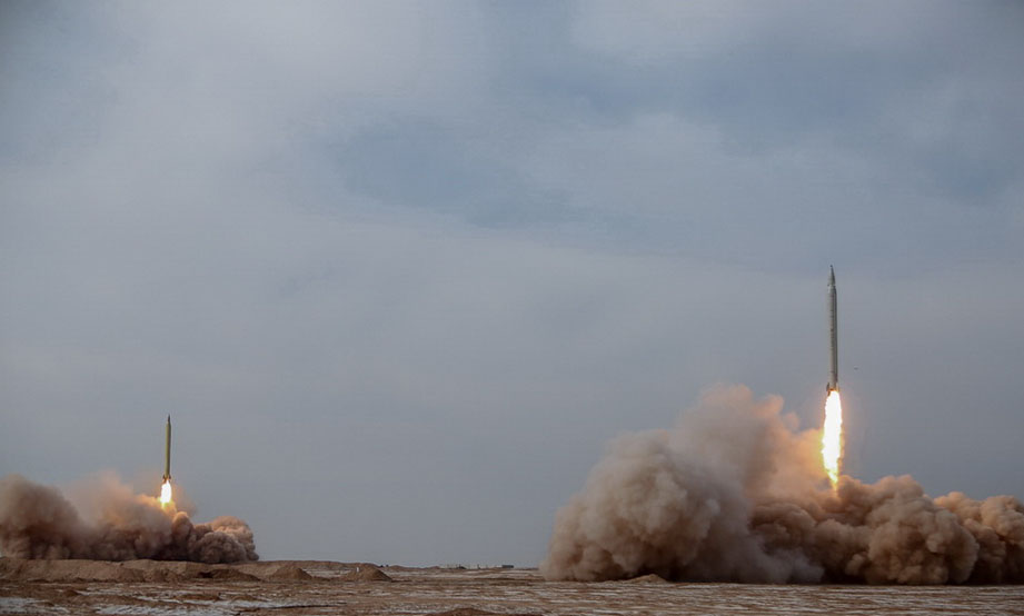 تولید قدرت دفاعی در سایه تحریمها تولید قدرت دفاعی در سایه تحریمها