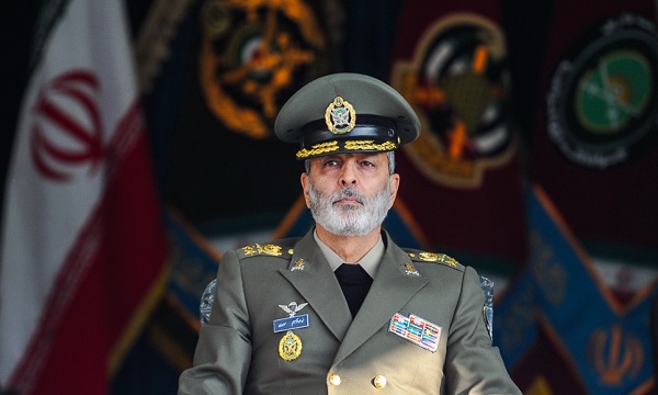 سرلشکر موسوی قرارگاه پدافند هوایی خاتمالانبیا (ص) سنگینترین مأموریتها را با سربلندی پشت سر گذاشته است