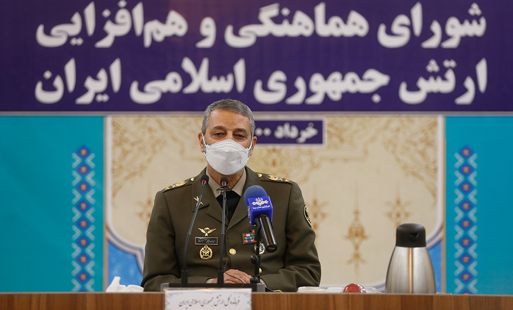 عزت و سربلندی امروزمان را مدیون شهدا، جانبازان و پیشکسوتان هستیم عزت و سربلندی امروزمان را مدیون شهدا، جانبازان و پیشکسوتان هستیم