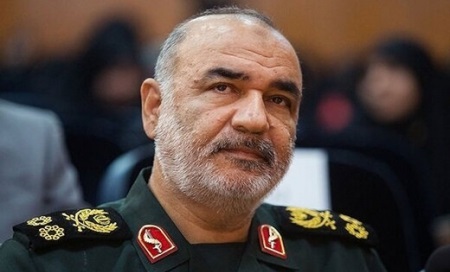 سرلشکر سلامی فرمانده کل سپاه درگذشت پدر همسر سردار قاآنی را تسلیت گفت