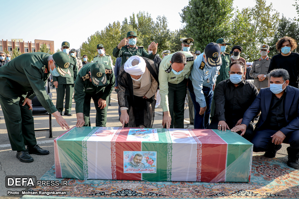 مراسم تشییع پیکر سرلشکر فیروزآبادی برگزار شد مراسم تشییع پیکر سرلشکر فیروزآبادی برگزار شد
