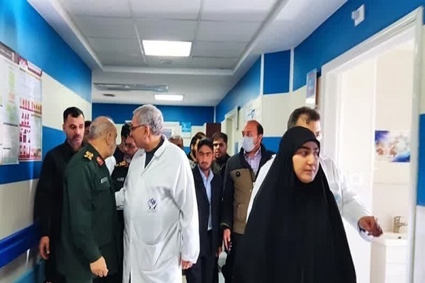 عیادت فرمانده کل سپاه از مجروحان انفجار در بیمارستان باهنر + تصاویر