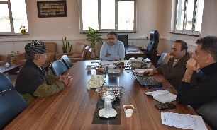 تصاویر/ ملاقات عمومی مدیرکل بنیاد شهید کردستان با جامعه ایثارگری استان
