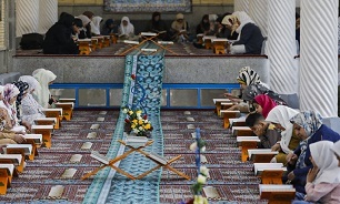 تصاویر/ برگزاری مراسم جزء خوانی قرآن کریم در مسجد جامع سنندج