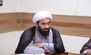 رئیس شورای سیاست‌گذاری ائمه جمعه کرمانشاه: دشمنان درصدد راه اندازی جنگ مذهبی در جهان هستند