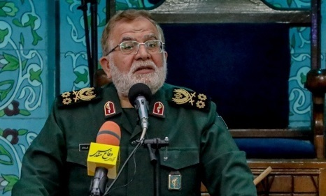 دفاع مقدس از جلوه‌های انقلاب اسلامی است
