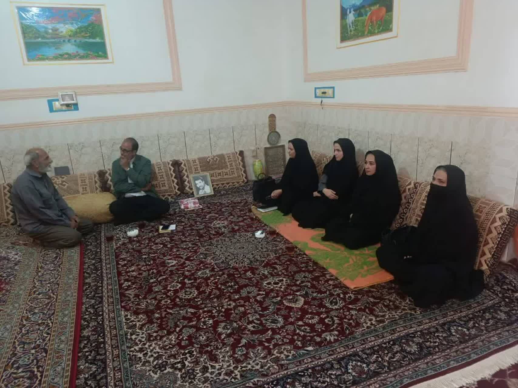 دیدار رئیس بنیاد شهید و امور ایثارگران شهرستان زابل با جانباز «سنچولی قدیم»