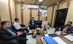 دیدار مدیر فروشگاه‌های اتکا استان سیستان و بلوچستان با فرماندار شهرستان دشتیاری