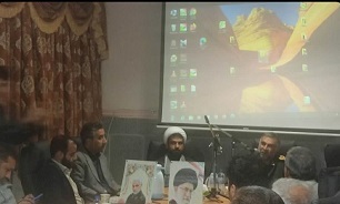 برگزاری نشست جهاد تبیین در دانشگاه آزاد خاش