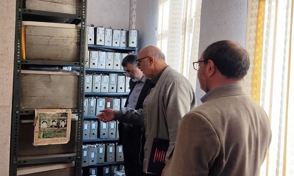 تصاویر/ بازدید رئیس ستاد استانی حماسه ۶ بهمن از ساختمان این ستاد در آمل