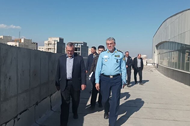 تصاویر/ بازدید سرهنگ «حمید حیدری» از موزه دفاع مقدس و مقاومت استان اردبیل