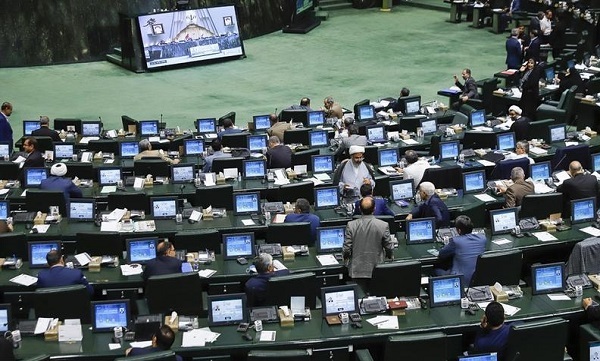 آغاز بررسی لایحه ارتقا امنیت زنان در صحن مجلس